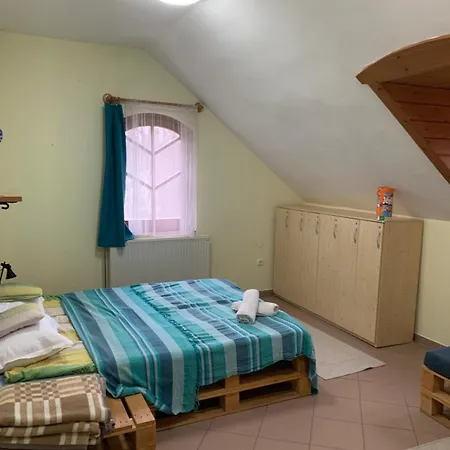 Vila Kekhold Vendeghaz Bárdudvarnok
