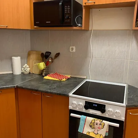 Kekhold Vendeghaz Bárdudvarnok