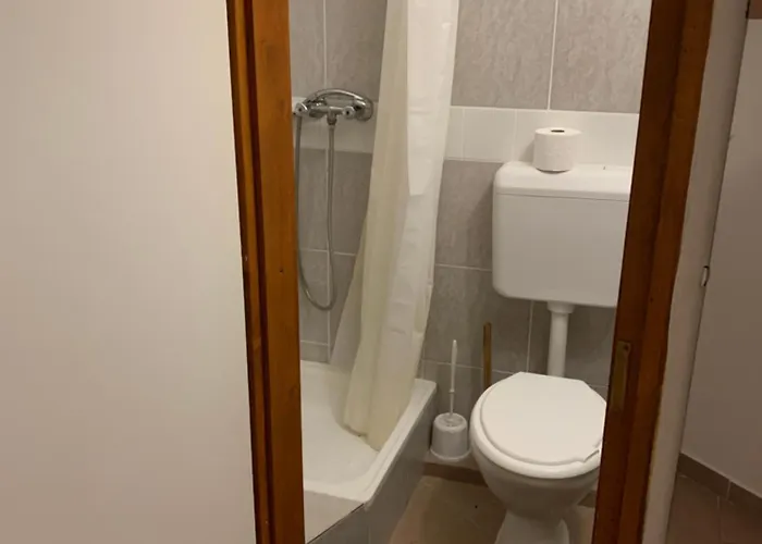 Kekhold Vendeghaz Bardudvarnok